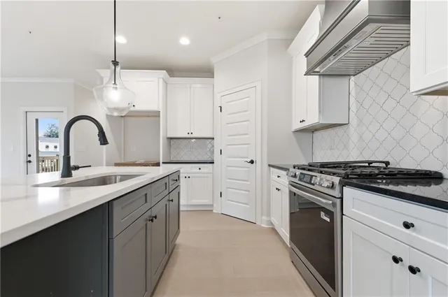 $689,900 | 188 Summit Avenue Southeast, Marietta, GA 30060