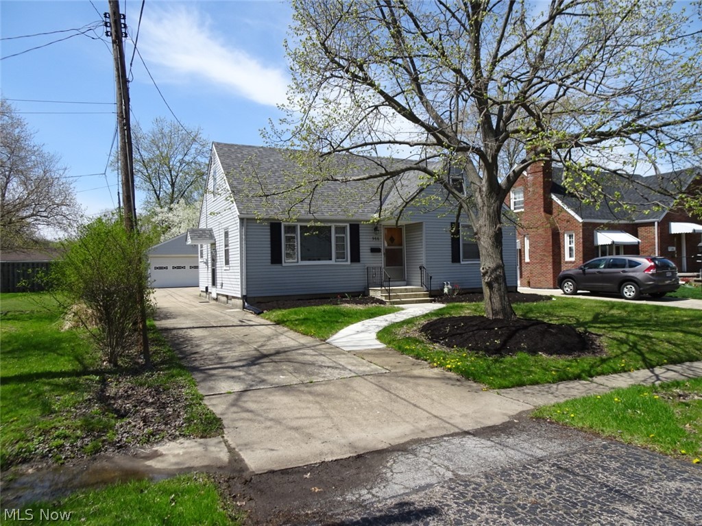 966 Reeve Road Elyria, OH 44035 - Photo 2 of 32 Gallery Image 2