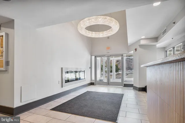 $320,000 | 555 Massachusetts Avenue Northwest, Unit 1414, Washington, DC 20001