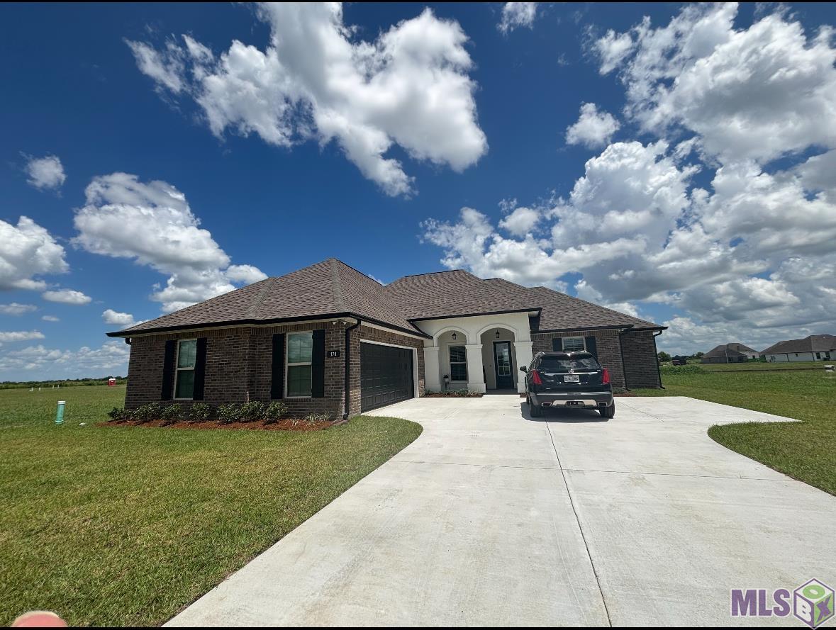 170 Spring Grove Loop Thibodaux, LA 70301 - Photo 2 of 8 Gallery Image 2