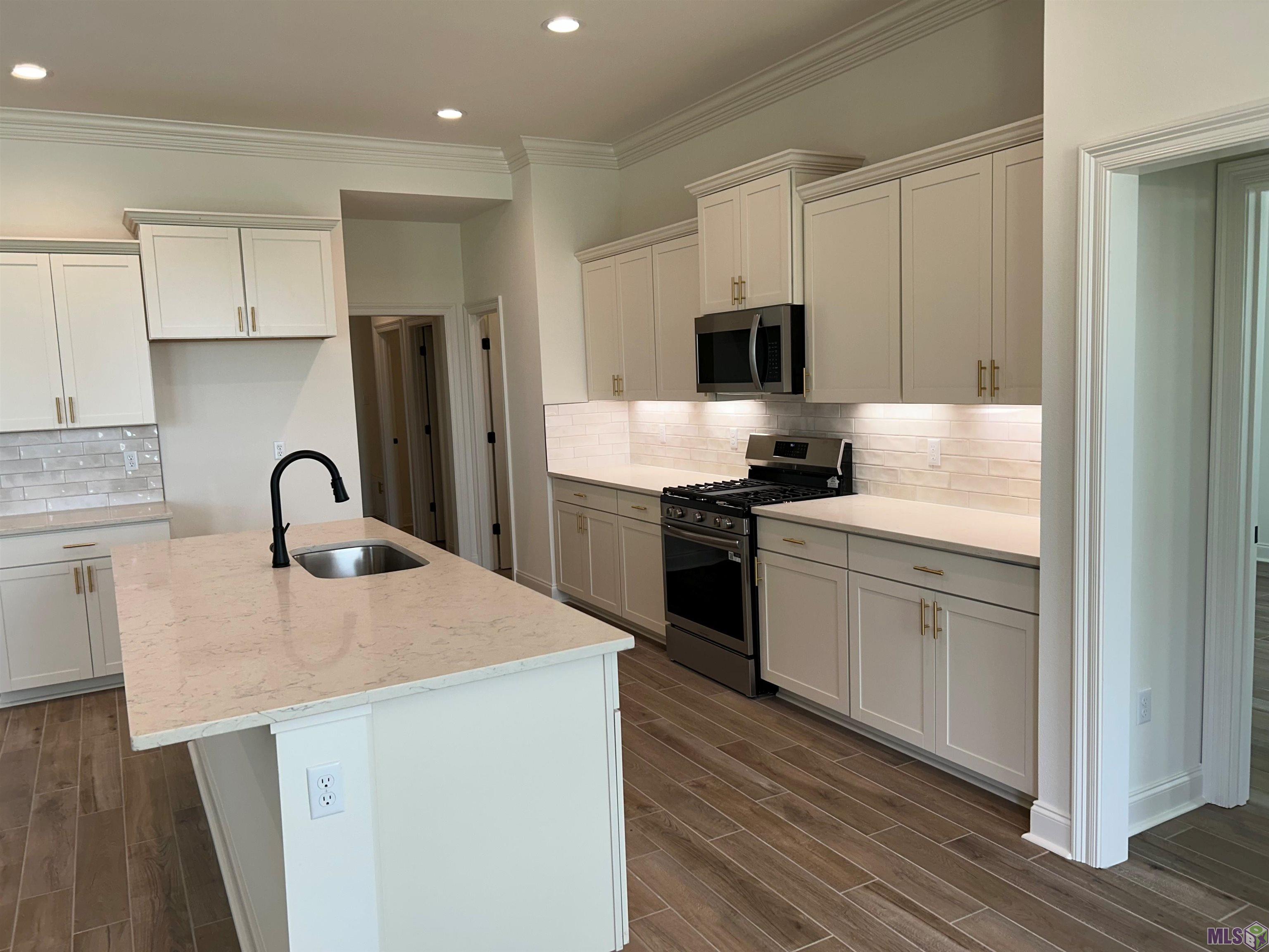 170 Spring Grove Loop Thibodaux, LA 70301 - Photo 4 of 8 Gallery Image 4