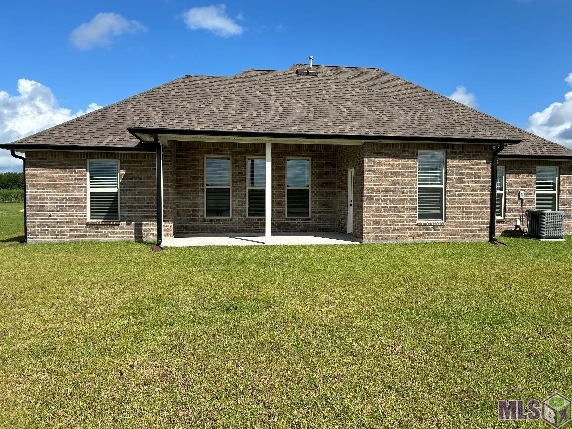 170 Spring Grove Loop Thibodaux, LA 70301 - Photo 7 of 8 Gallery Image 7