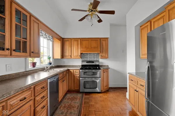 $369,000 | 2706 West Petty Road, Muncie, IN 47304