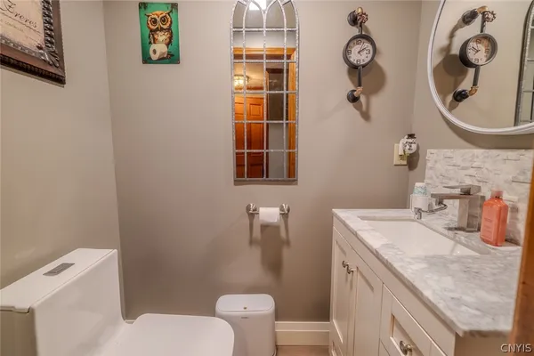 $399,000 | 4285 Carmel Drive, Clay, NY 13090