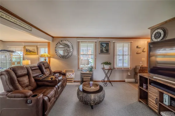 $399,000 | 4285 Carmel Drive, Clay, NY 13090