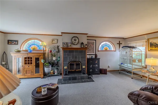 $399,000 | 4285 Carmel Drive, Clay, NY 13090