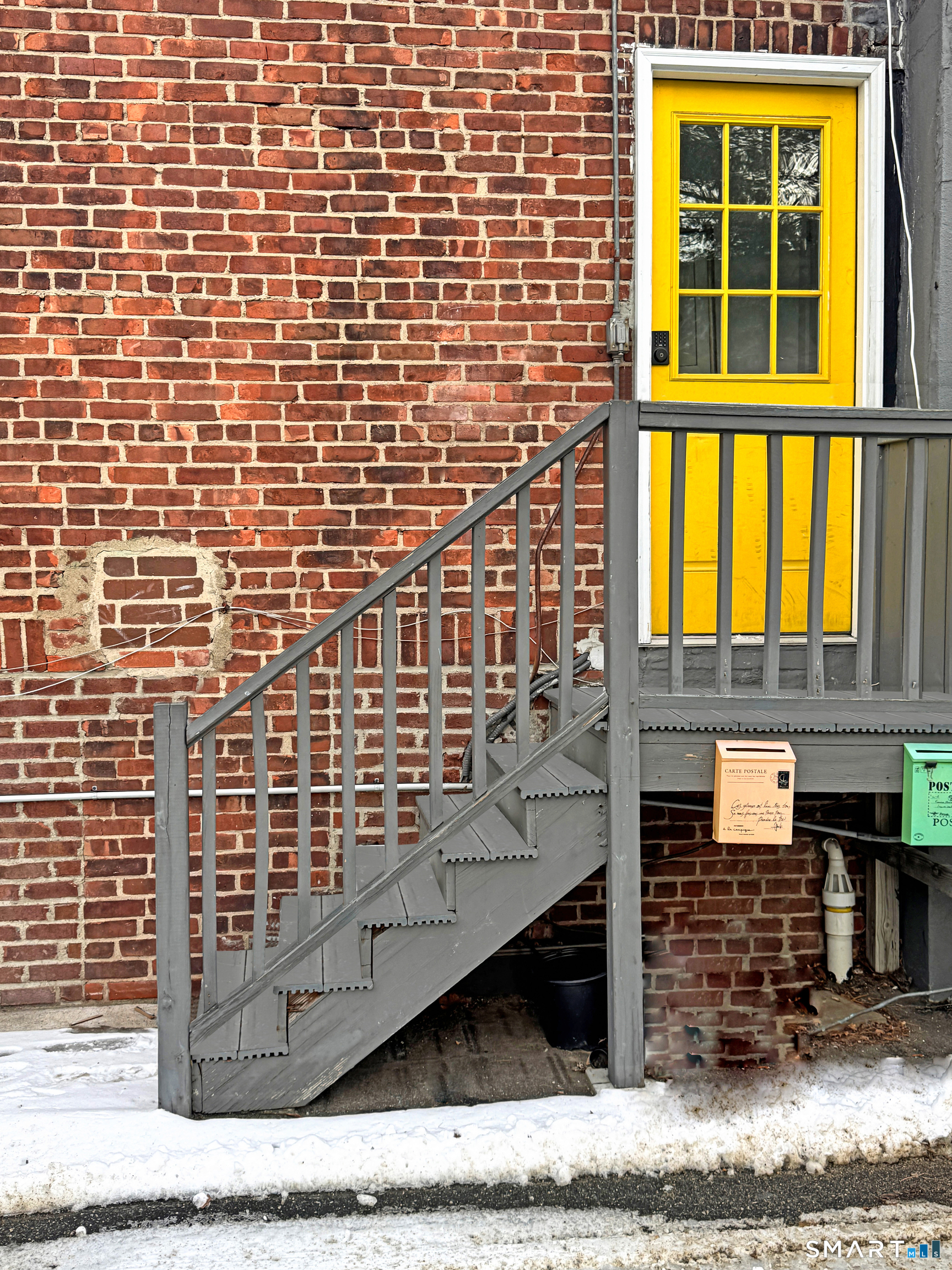 18 Riverside Avenue Westport, CT 06880 - Photo 6 of 6 a view of a brick building