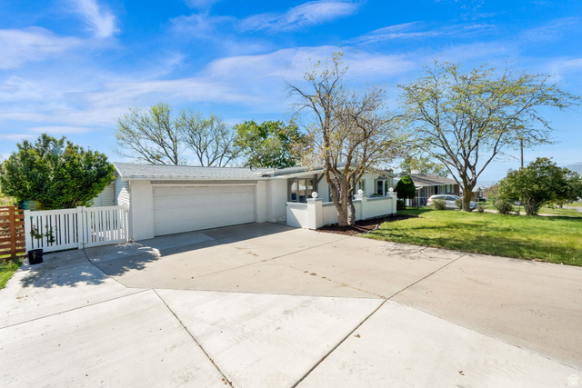 3558 South 50 West Bountiful, UT 84010 - Photo 1 of 28