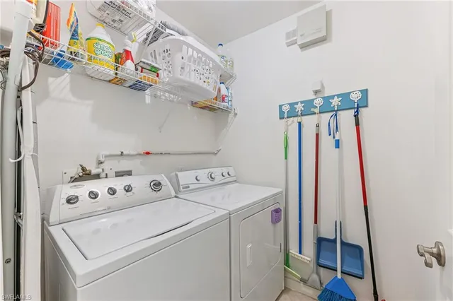 $2,800 | 2565 Aspen Creek Lane, Unit 202, Naples, FL 34119