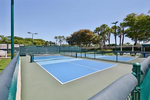 a view of a tennis court