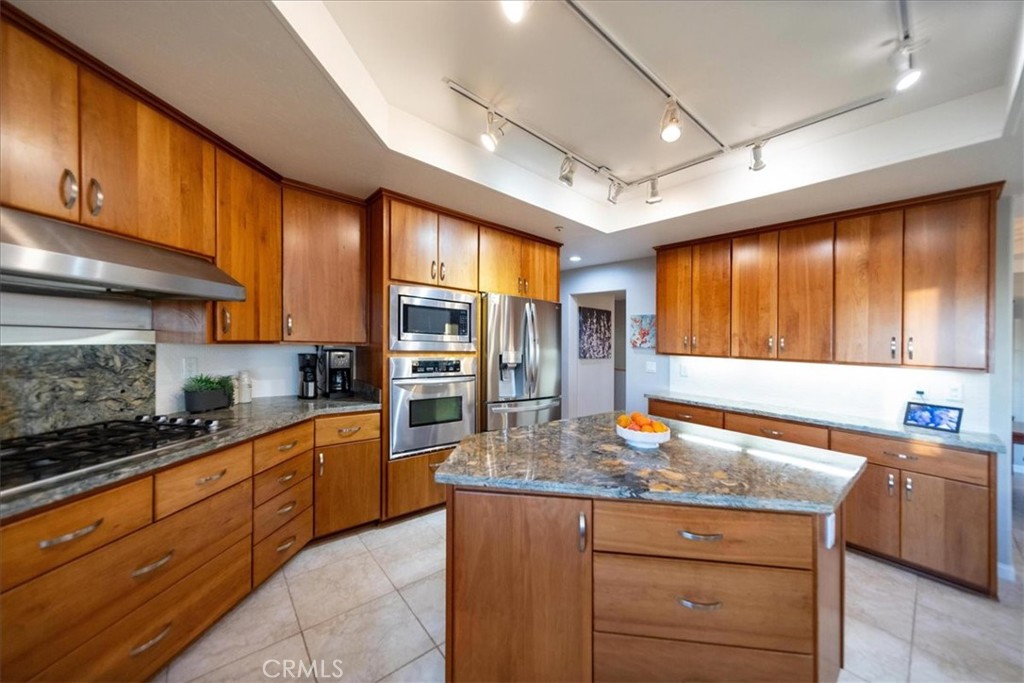 4408 Brodea Lane Fallbrook, CA 92028 - Photo 12 of 75