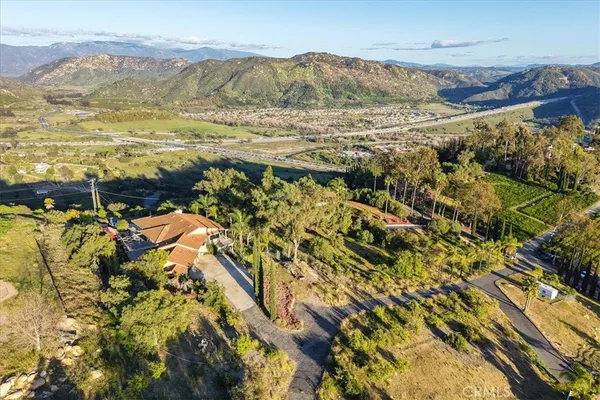 $1,399,999 | 4408 Brodea Lane, Fallbrook, CA 92028
