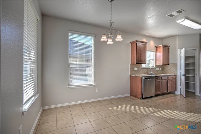 $2,400 | 1011 Sugar Brook Drive, Temple, TX 76502