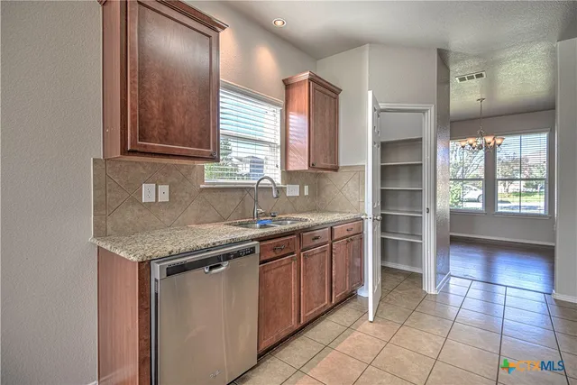 $2,400 | 1011 Sugar Brook Drive, Temple, TX 76502