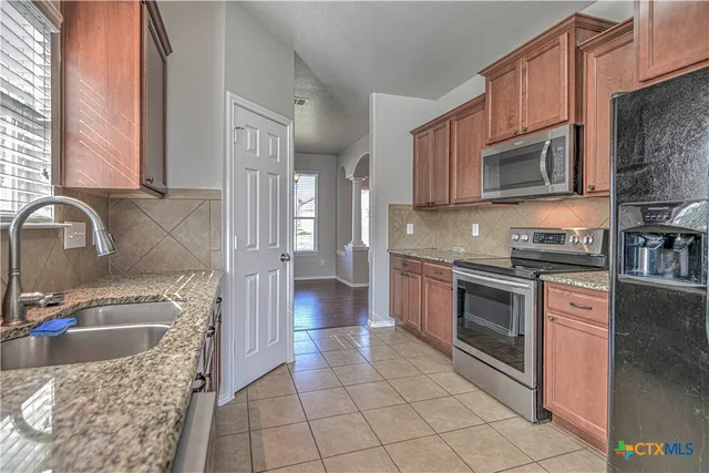 $2,400 | 1011 Sugar Brook Drive, Temple, TX 76502