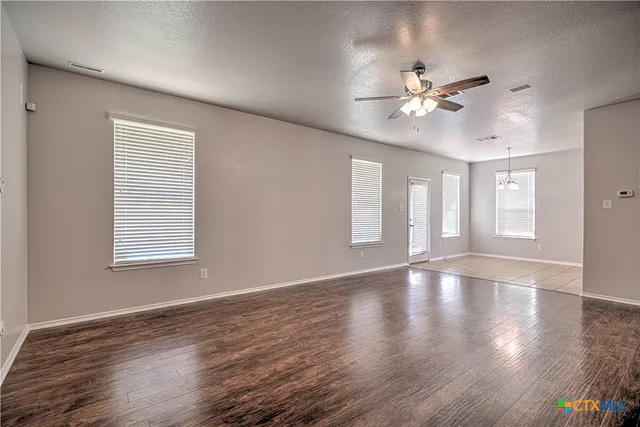 $2,400 | 1011 Sugar Brook Drive, Temple, TX 76502