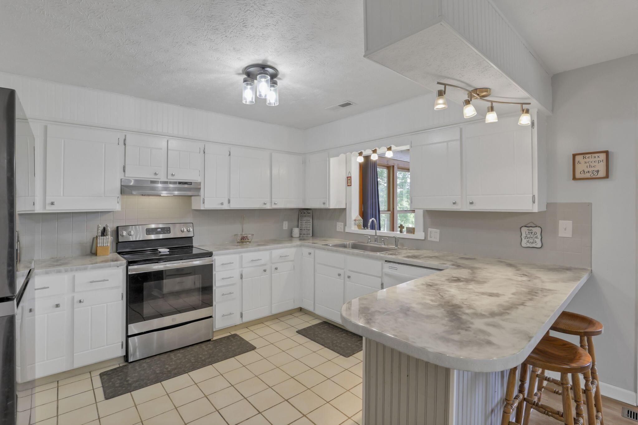 3218 Old Mill Road Northeast Lancaster, OH 43130 - Photo 12 of 58 18-web-or-mls-0N4A5410