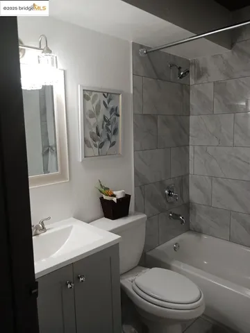 $1,100,000 | 1408 Riosa Road, Lincoln, CA 95648