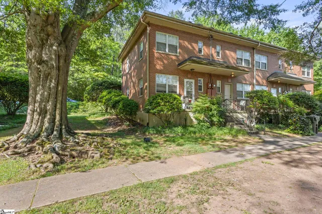 $219,000 | 11 Faris Circle, Greenville, SC 29605