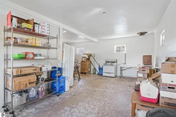 $439,000 | 14654 190th Avenue, Leroy, MI 49655