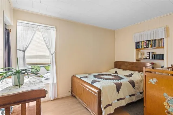 $439,000 | 14654 190th Avenue, Leroy, MI 49655