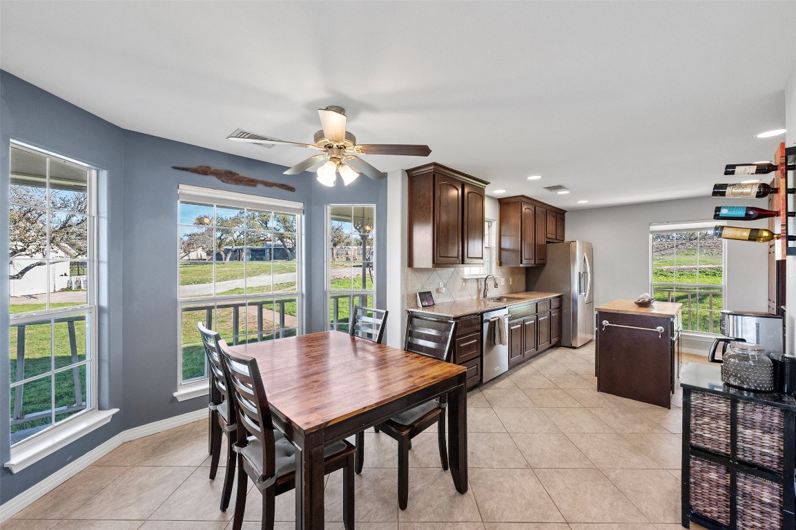 31305 Ranch Road 12 Dripping Springs, TX 78620 - Photo 14 of 32