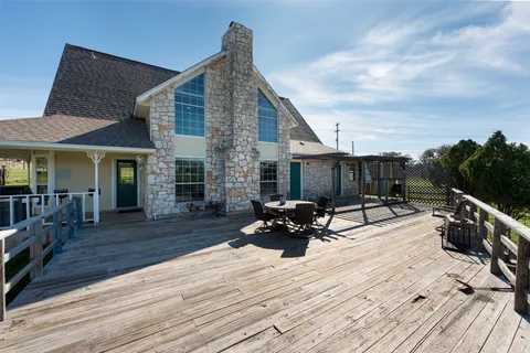 a view of a house with sitting area