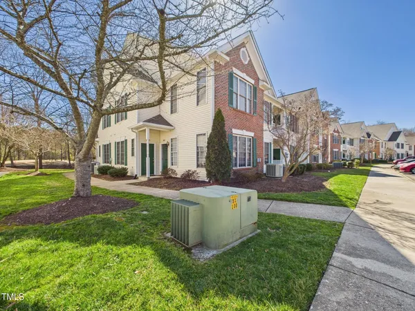 $1,750 | 2111 Kudrow Lane, Morrisville, NC 27560