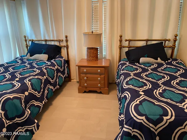 $900,000 | 178 Sunset Boulevard, Franklin, LA 70538