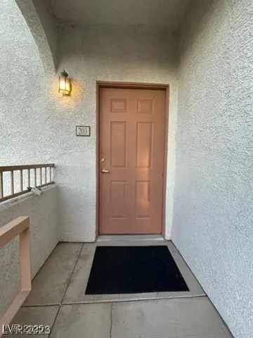 $1,425 | 4655 Gold Dust Avenue, Unit 203, Las Vegas, NV 89120
