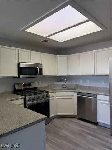 $1,425 | 4655 Gold Dust Avenue, Unit 203, Las Vegas, NV 89120