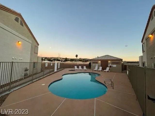 $1,425 | 4655 Gold Dust Avenue, Unit 203, Las Vegas, NV 89120