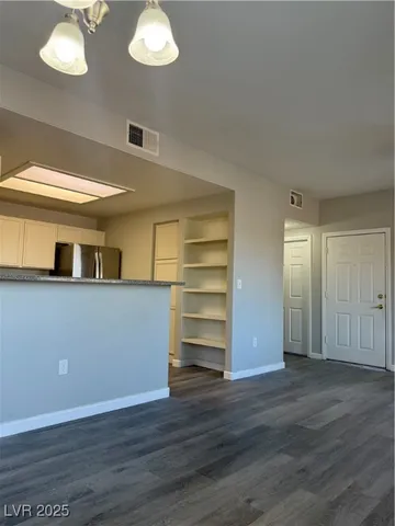 $1,425 | 4655 Gold Dust Avenue, Unit 203, Las Vegas, NV 89120