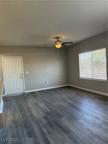 $1,425 | 4655 Gold Dust Avenue, Unit 203, Las Vegas, NV 89120