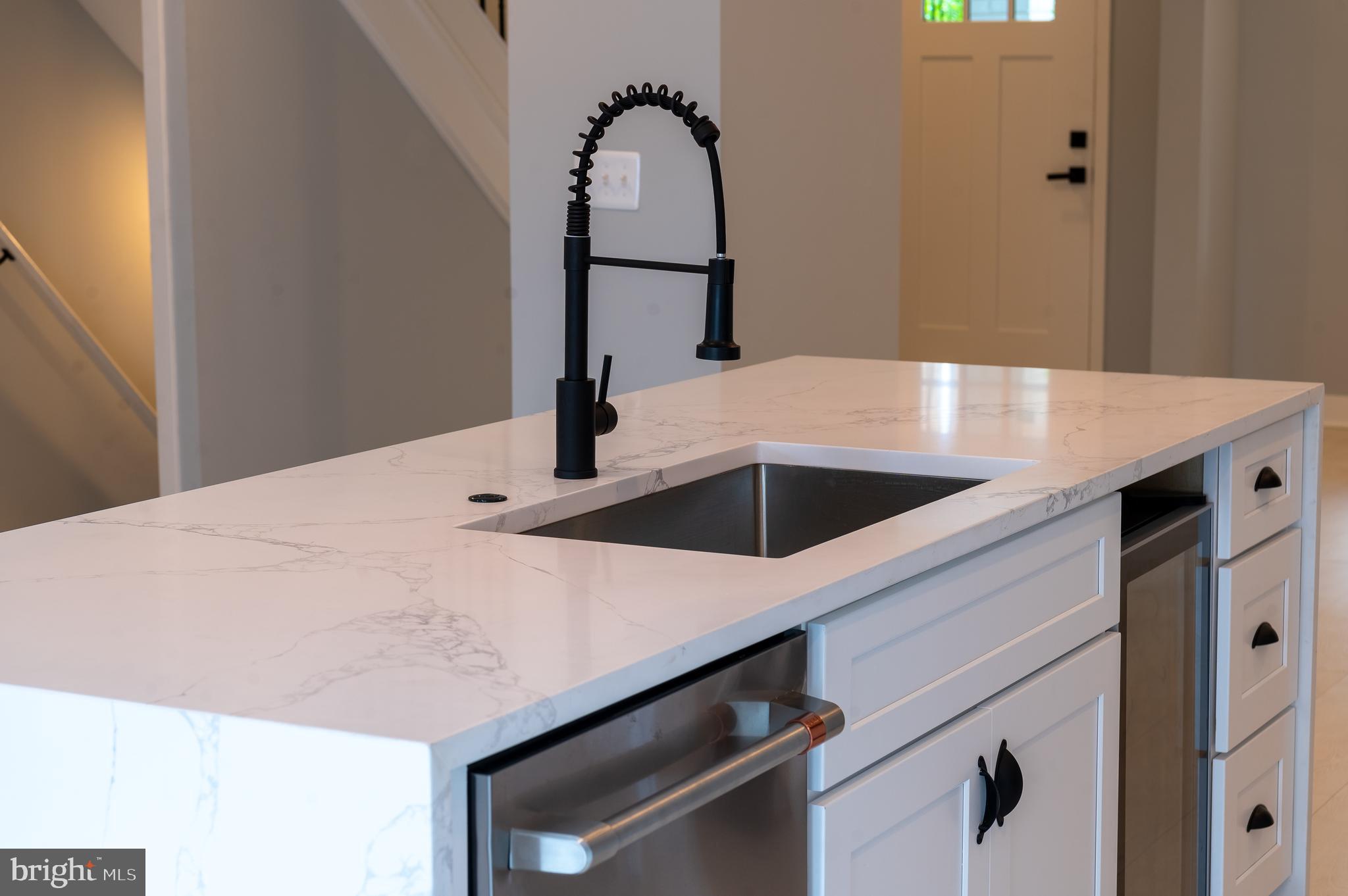 706 Longfellow Street Northwest Washington, DC 20011 - Photo 11 of 40