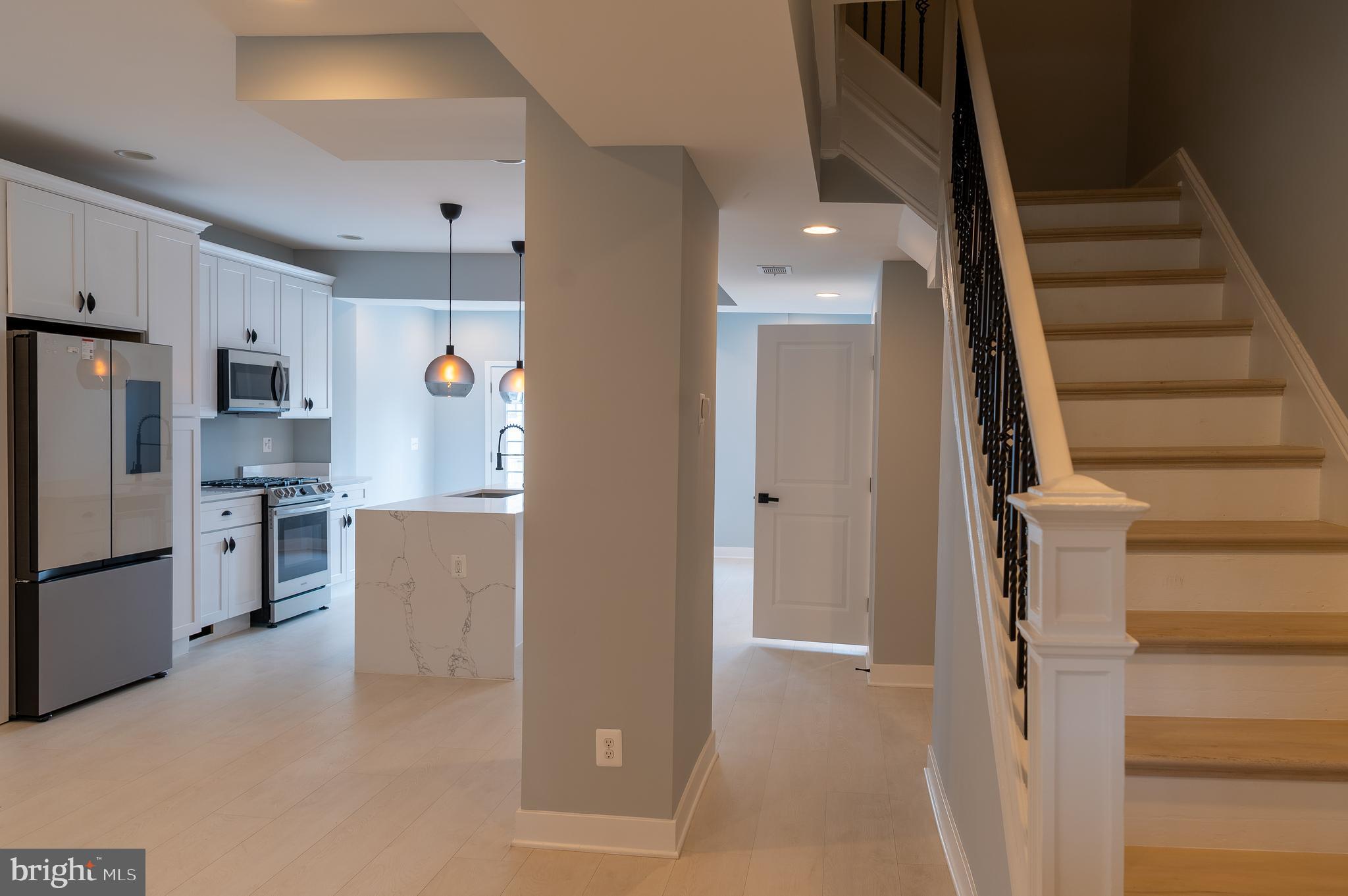 706 Longfellow Street Northwest Washington, DC 20011 - Photo 15 of 40