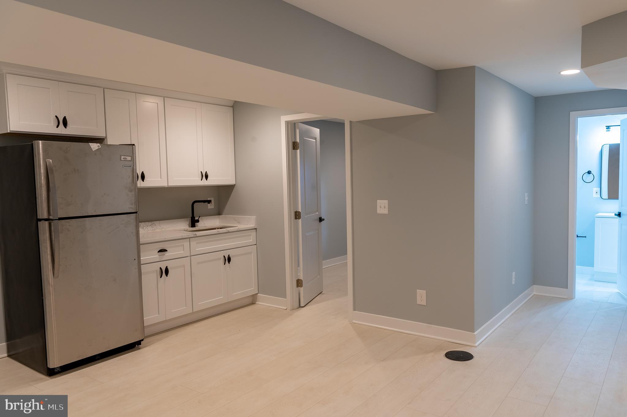 706 Longfellow Street Northwest Washington, DC 20011 - Photo 25 of 40