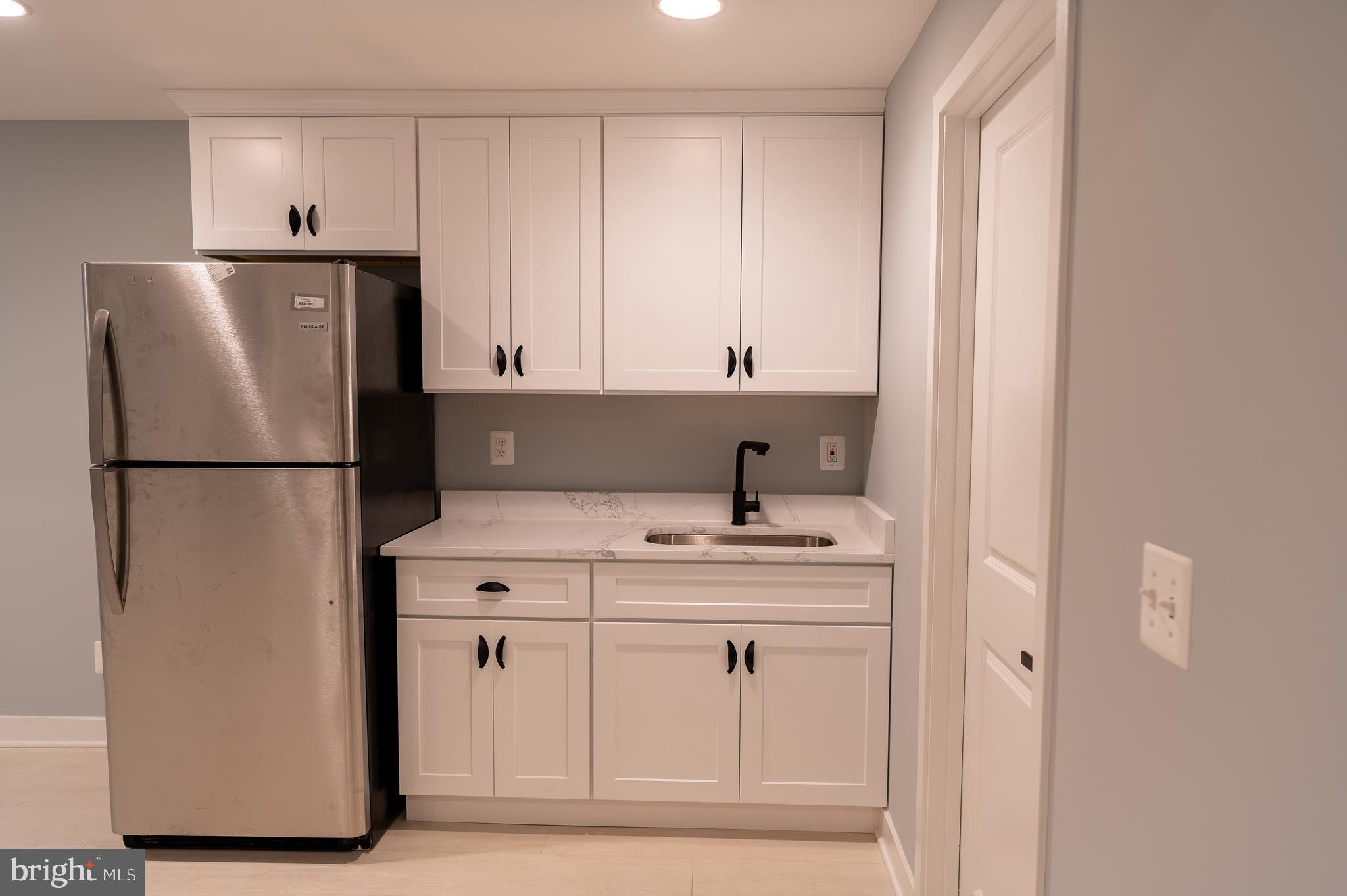 706 Longfellow Street Northwest Washington, DC 20011 - Photo 26 of 40