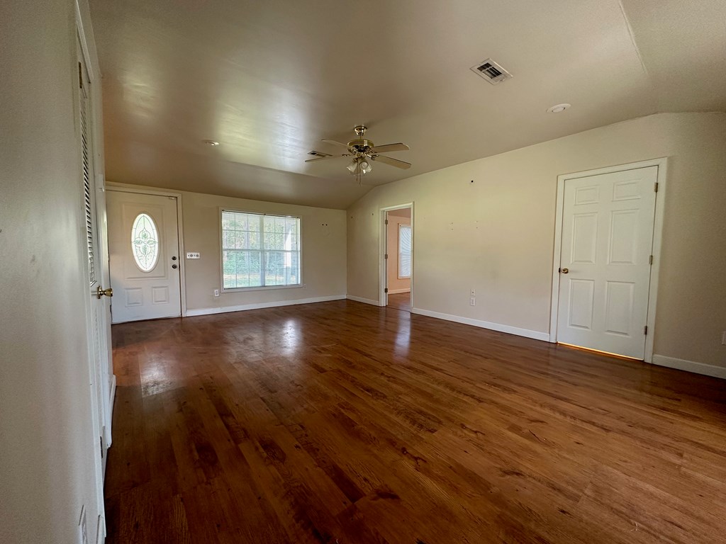 3910 Memphis Church Road Dothan, AL 36301 - Photo 2 of 21 GR