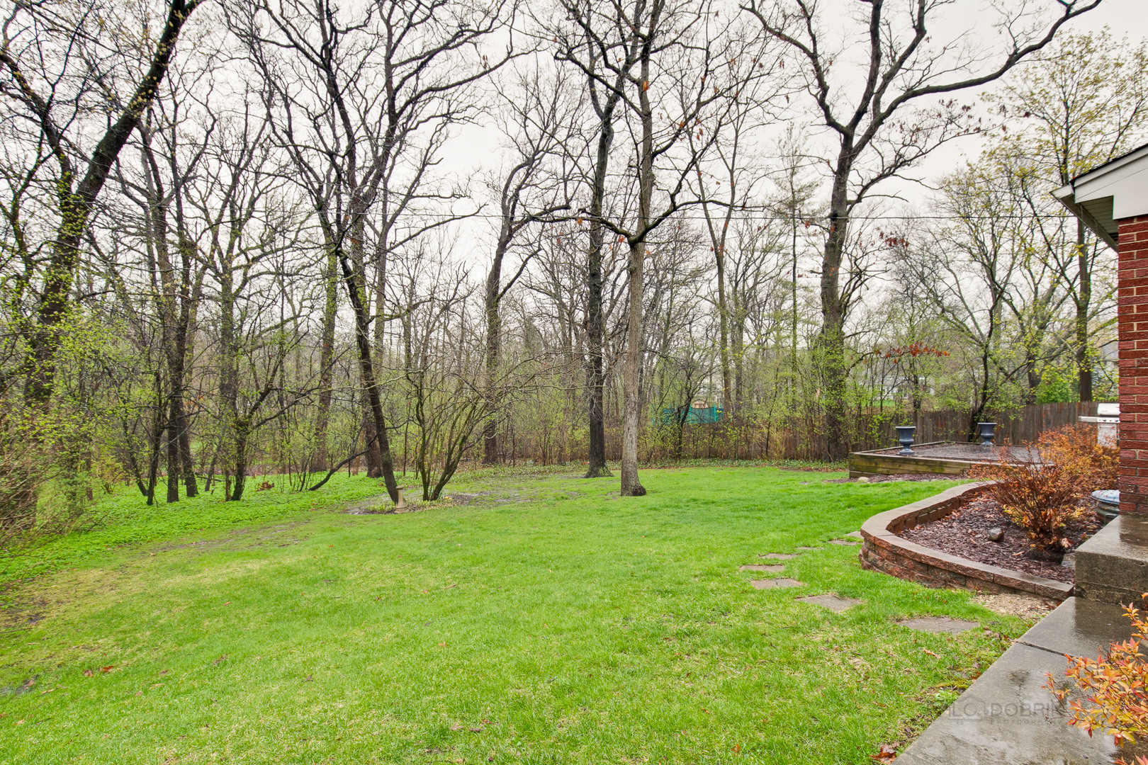 1040 Forest Hill Road Lake Forest, IL 60045 - Photo 30 of 30 a green field with lots of trees