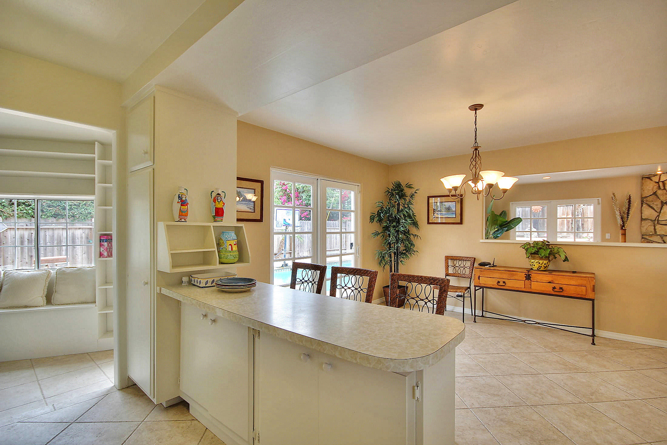 5564 Berkeley Road Santa Barbara, CA 93111 - Photo 7 of 20 33_