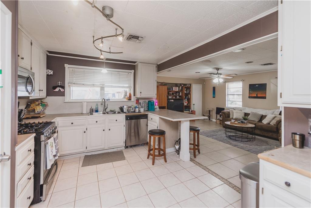 9013 Rosecrest Lane River Ridge, LA 70123 - Photo 6 of 17