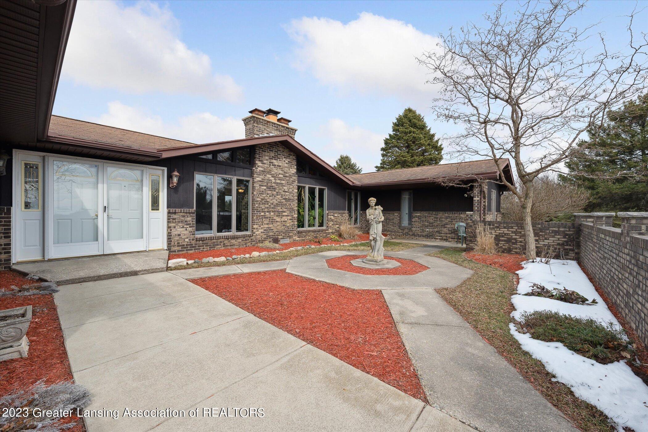 1135 East Alward Road Dewitt, MI 48820 - Photo 4 of 79 04-1135-E-Alward-Rd-DeWitt-MI-48820-Wind