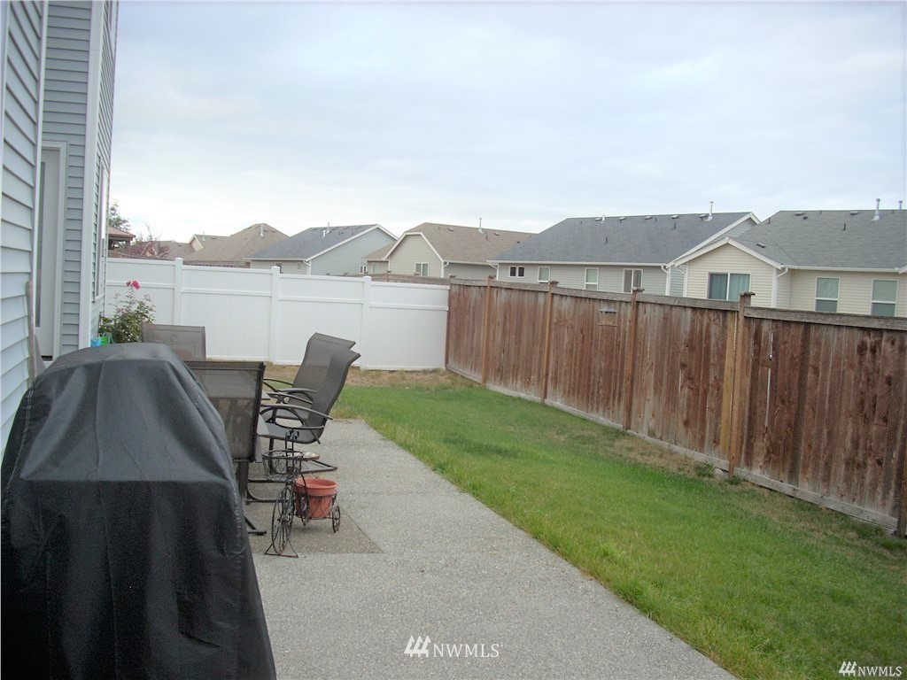 1355 Foreman Road DuPont, WA 98327 - Photo 9 of 14