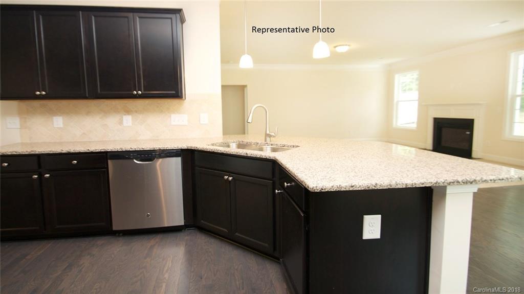 7031 Chrysanthemum Road, Unit 70 Lancaster, SC 29720 - Photo 7 of 27 Gallery Image 7