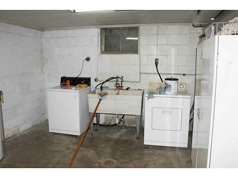 407 Baldwin Road Carnegie, PA 15106 - Photo 16 of 24 Basement/Game Room. Large Laundry room in basement!