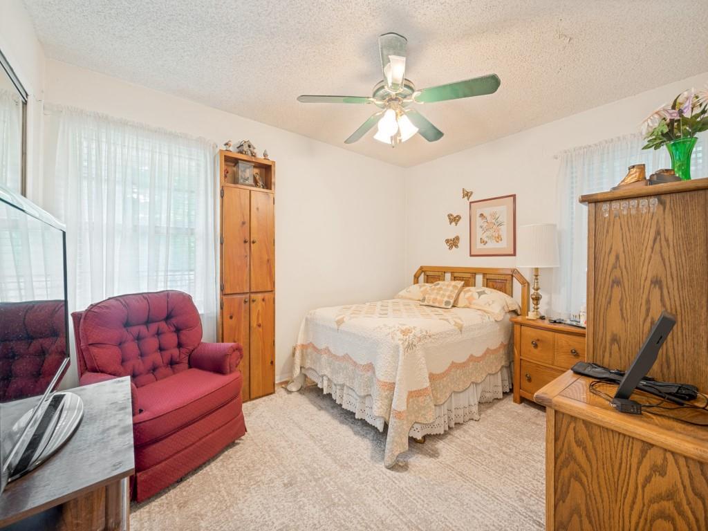 1604 Pleasant Run Road Carrollton, TX 75006 - Photo 13 of 23