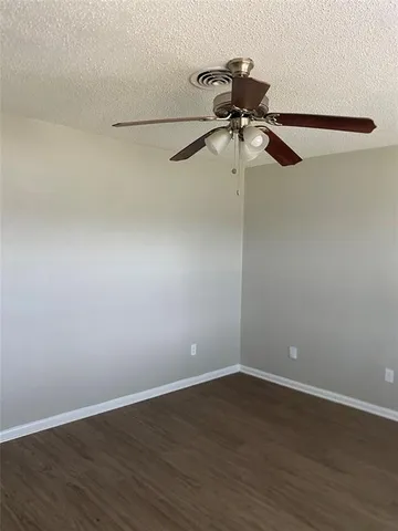 $1,695 | 4927 Eastgate Circle, Dallas, TX 75216