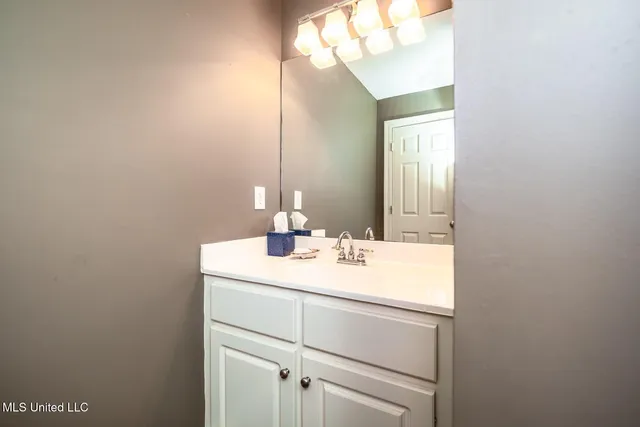 $405,000 | 628 Kinsington Court, Ridgeland, MS 39157