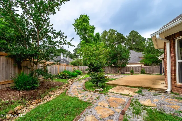 $405,000 | 628 Kinsington Court, Ridgeland, MS 39157